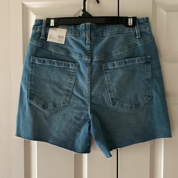 George women’s 12 jean shorts distressed high waist straight fit thru hip thigh - Picture 2 of 9